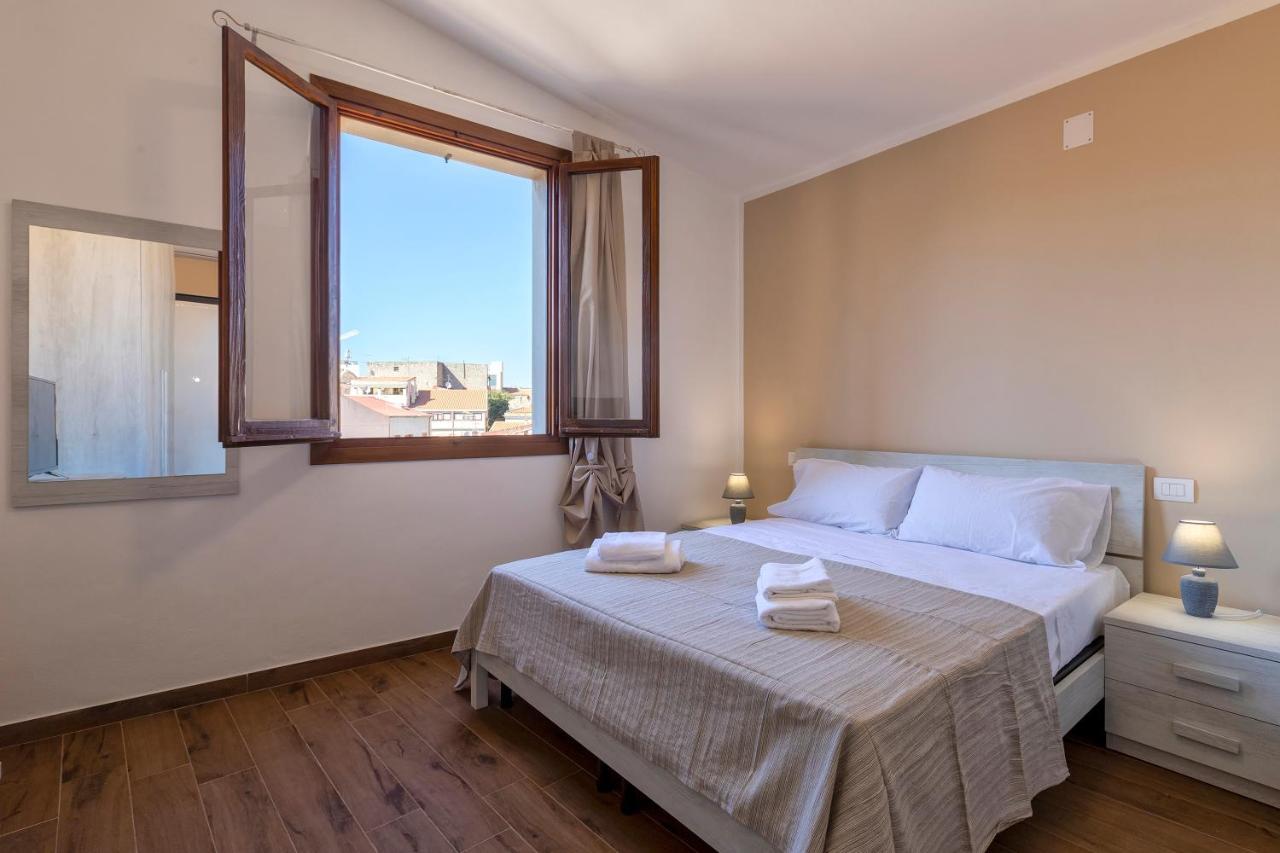 סאסארי Vico Rooms מראה חיצוני תמונה