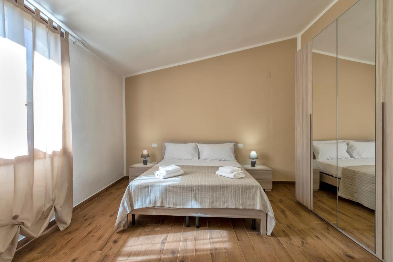 סאסארי Vico Rooms מראה חיצוני תמונה