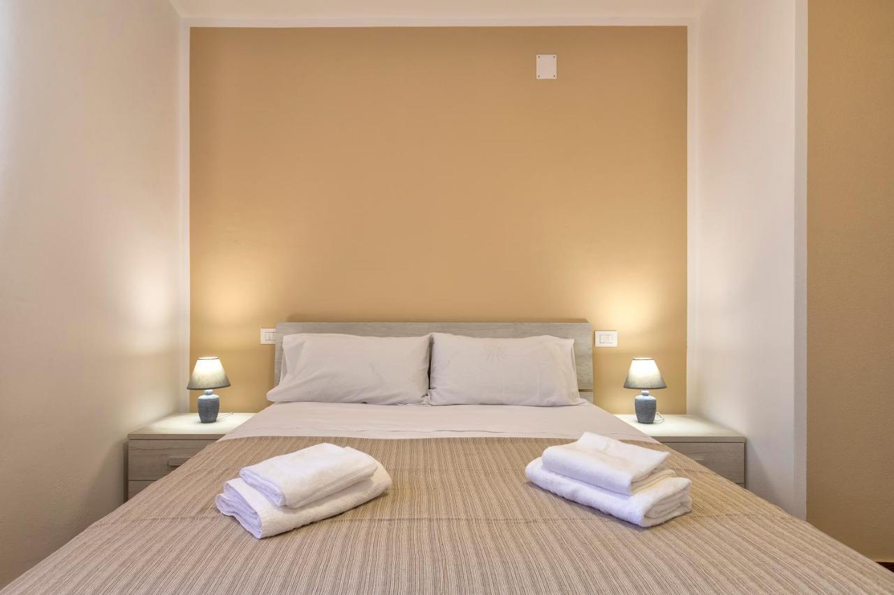 סאסארי Vico Rooms מראה חיצוני תמונה
