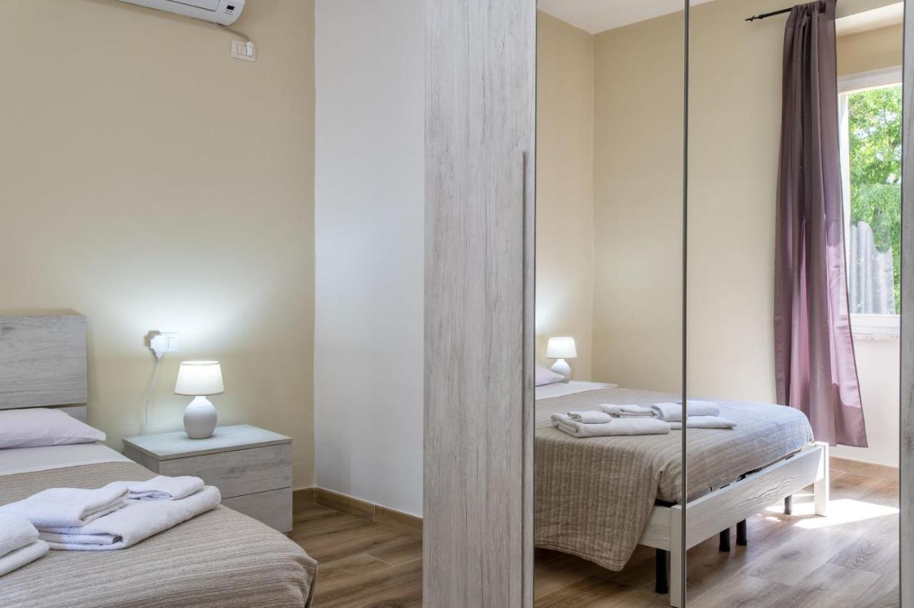 סאסארי Vico Rooms מראה חיצוני תמונה