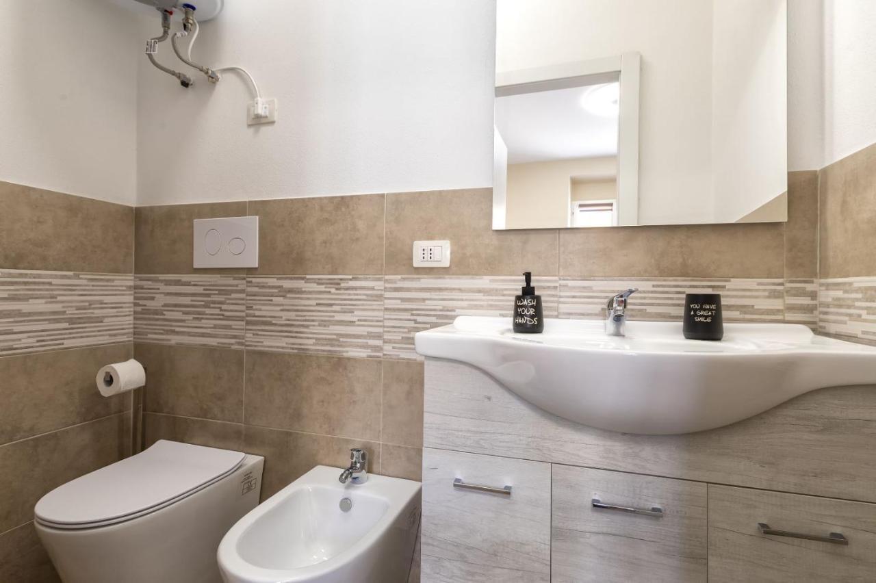 סאסארי Vico Rooms מראה חיצוני תמונה