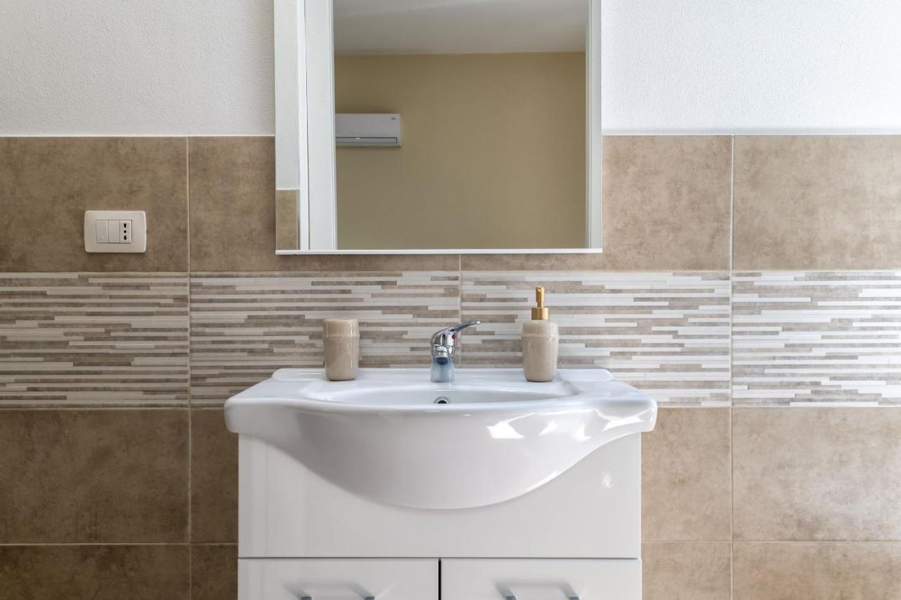 סאסארי Vico Rooms מראה חיצוני תמונה